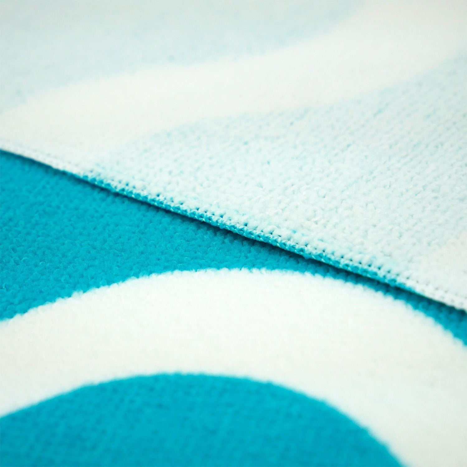 Serviette de plage Microfibre 100% polyester Vague-Pop  75x150cm 220gm²