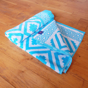 Serviette de plage éponge velours jacquard Mykonos Turquoise